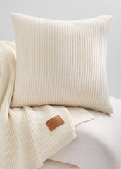 Wool and Cashmere Cardigan-Stitch Pillow in Pillows & Blankets | Vince on sale