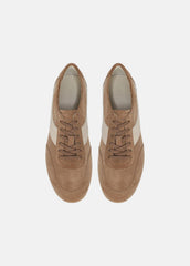 LA Suede & Leather Runner Sneaker in Sneakers | Vince Online