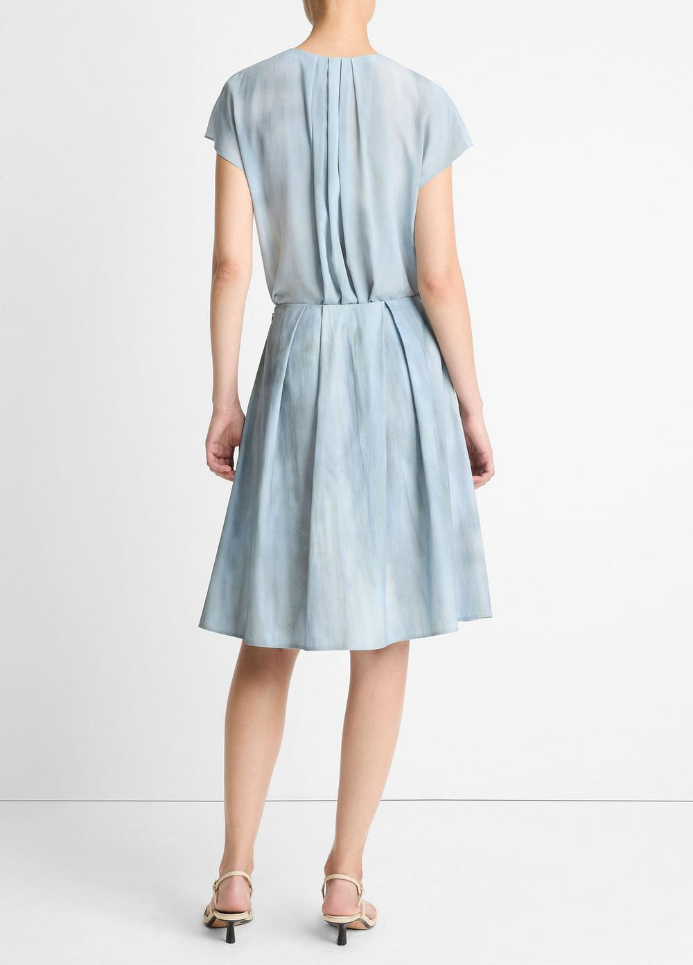 Washed Ombré Cotton Pleated Knee Skirt in Skirts | Vince outlet