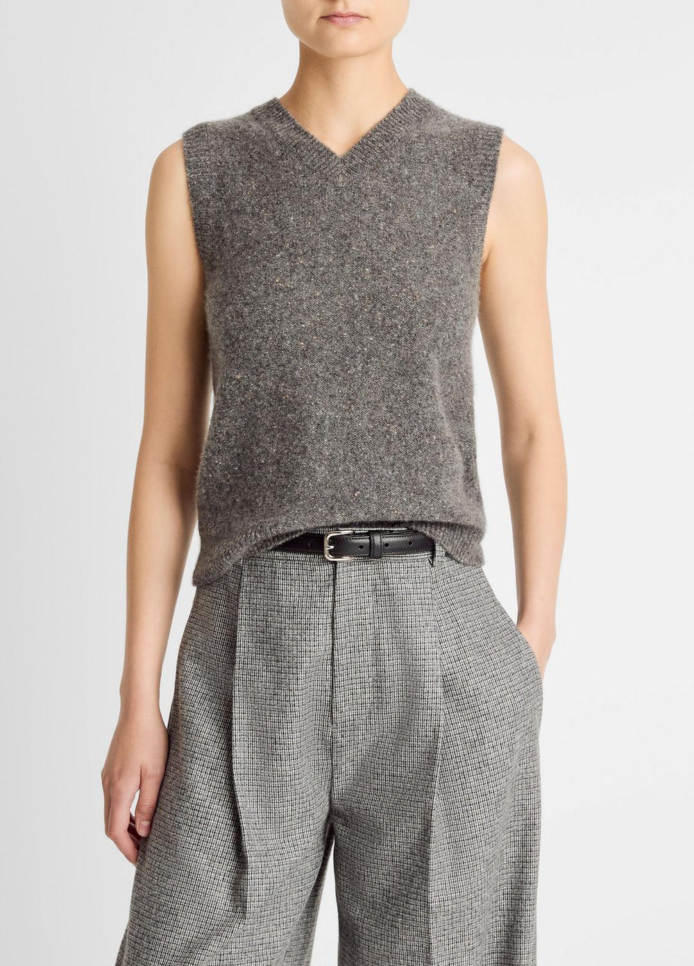 Donegal Plush Cashmere Sweater Vest in V-Neck | Vince outlet