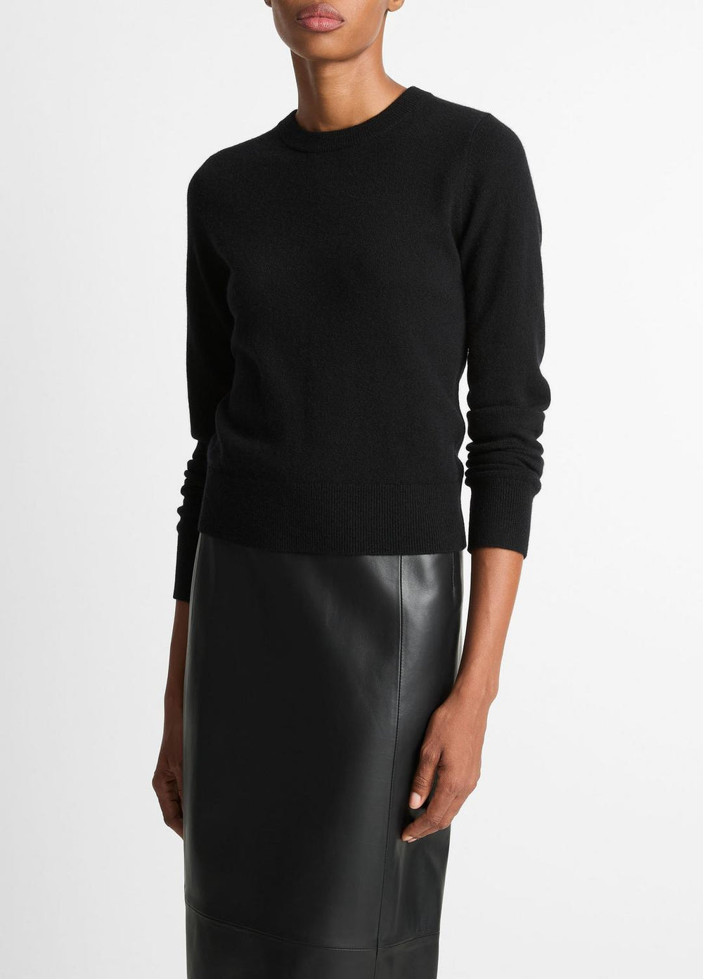 Cashmere Crew Neck Sweater in Crew Neck | Vince near me