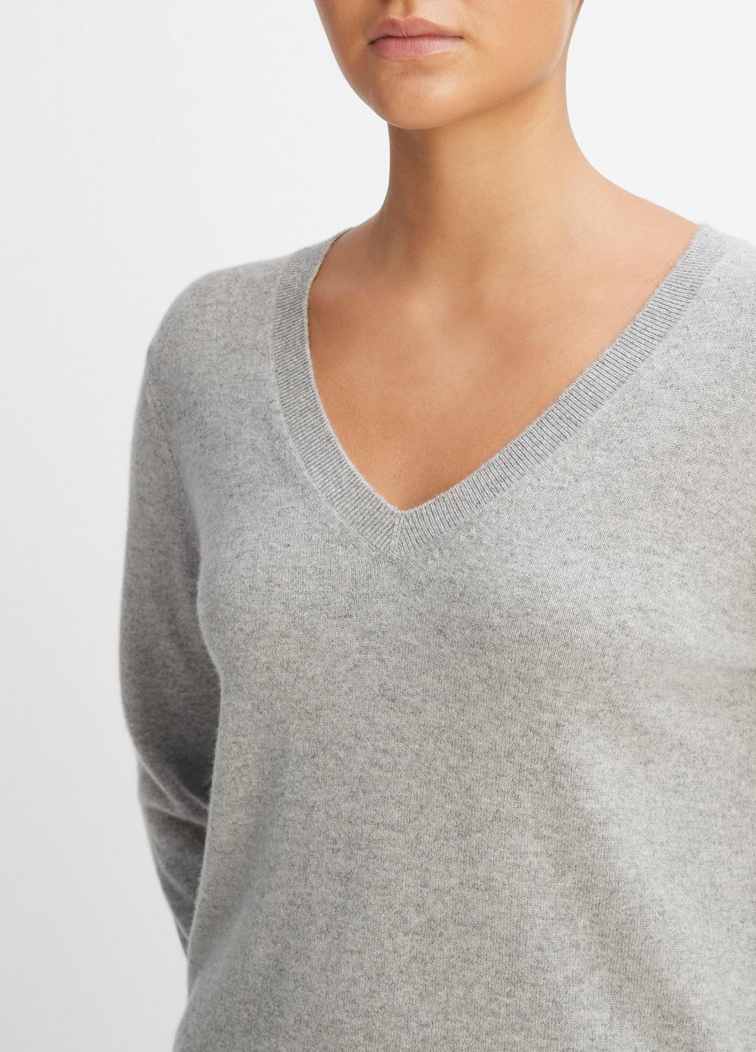 Cashmere Weekend V-Neck Sweater in V-Neck | Vince for sale