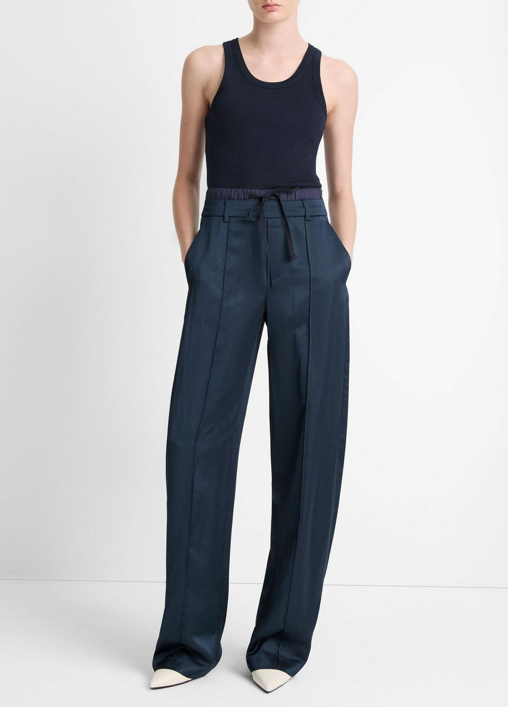 Ribbed Scoop-Neck Tank in Tank Tops | Vince Online
