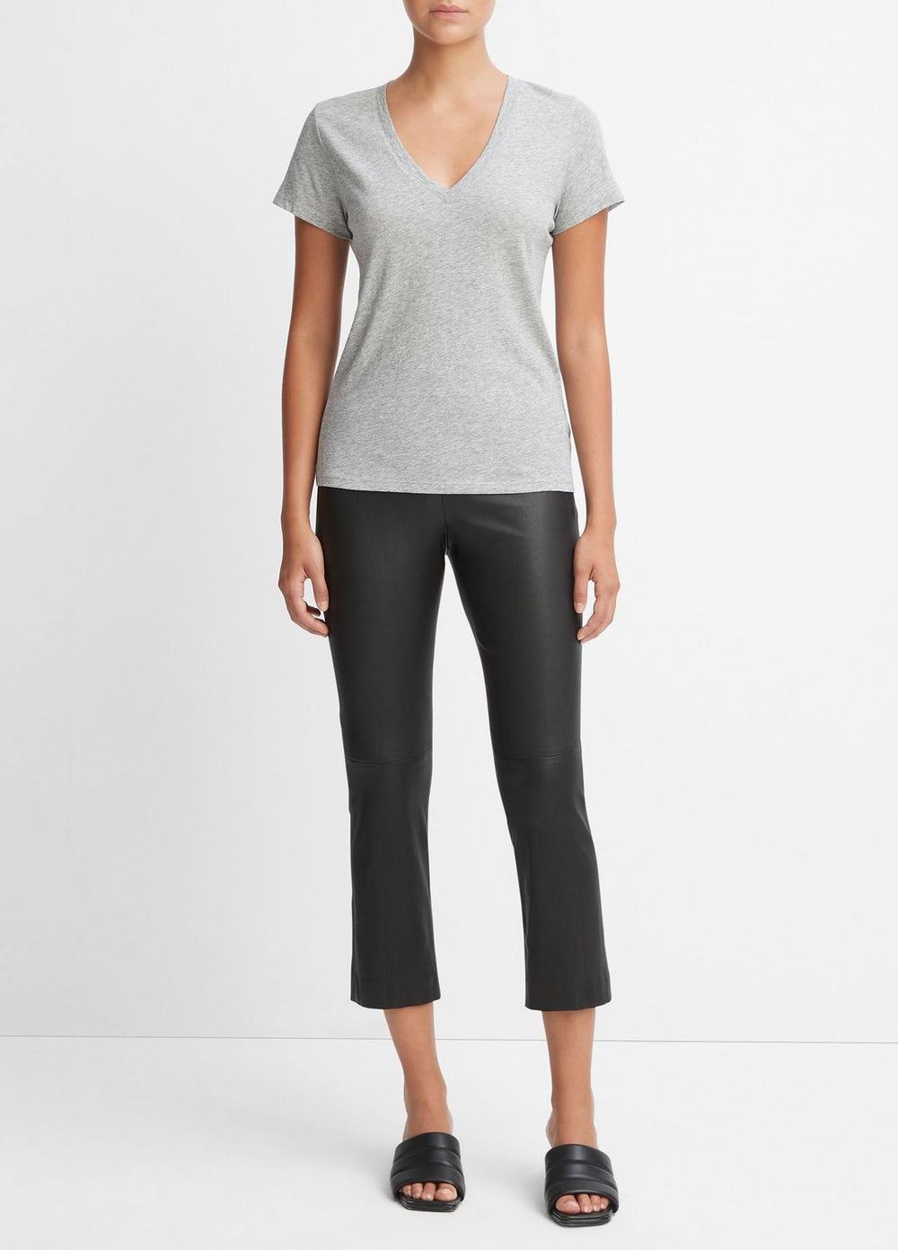 Essential Pima Cotton V-Neck T-Shirt in Short Sleeve | Vince outlet
