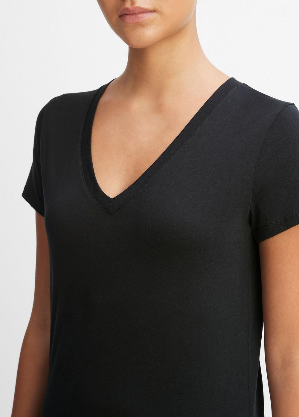 Essential Pima Cotton V-Neck T-Shirt in Short Sleeve | Vince sale