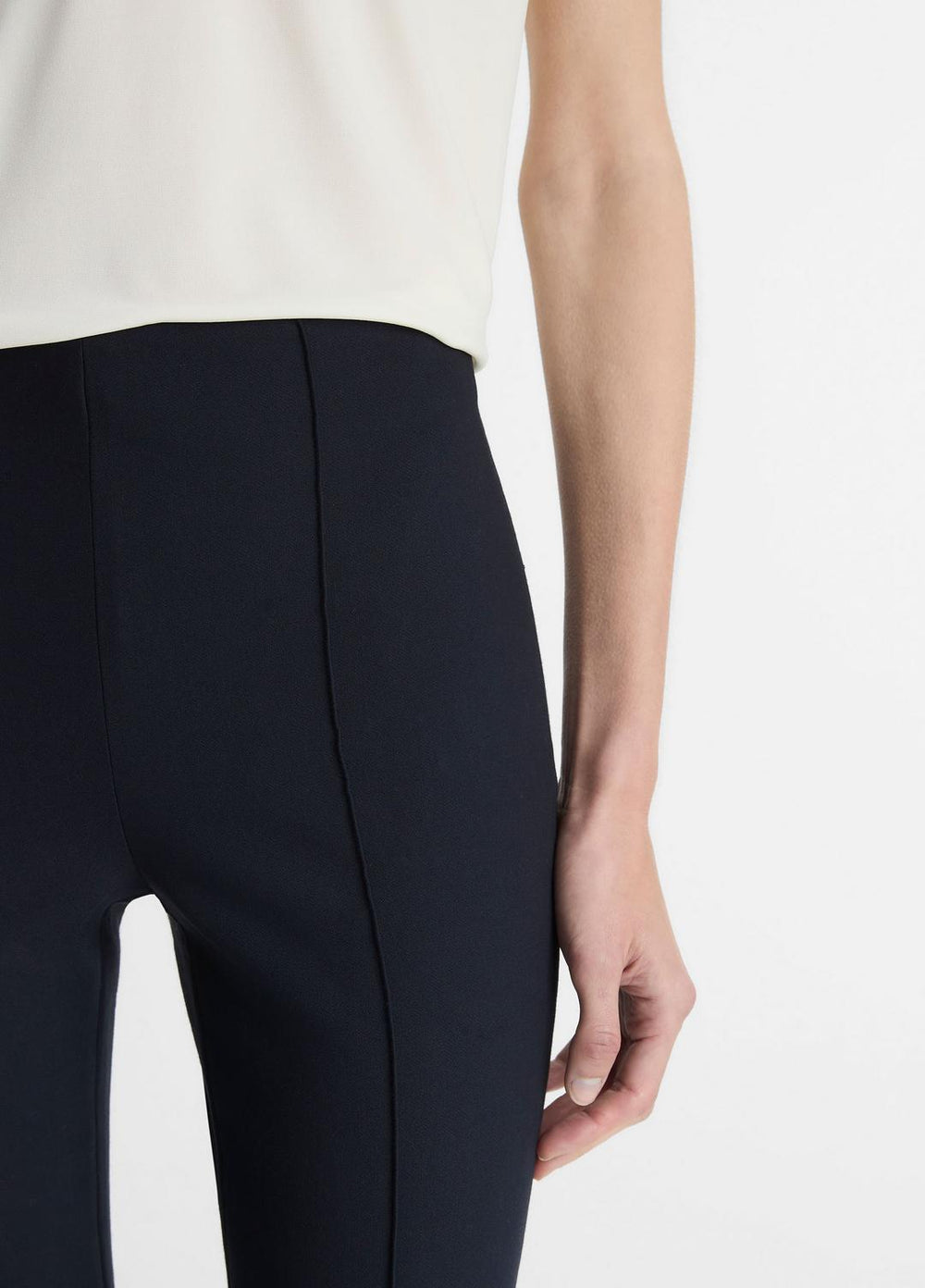Niki Mid-Rise Pintuck Crop Flare Pant in Pants | Vince Online