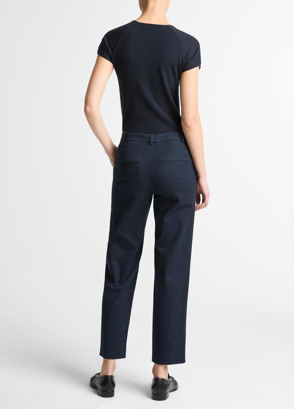 Avery Mid-Rise Italian Stretch-Cotton Chino Pant in Trousers | Vince sale