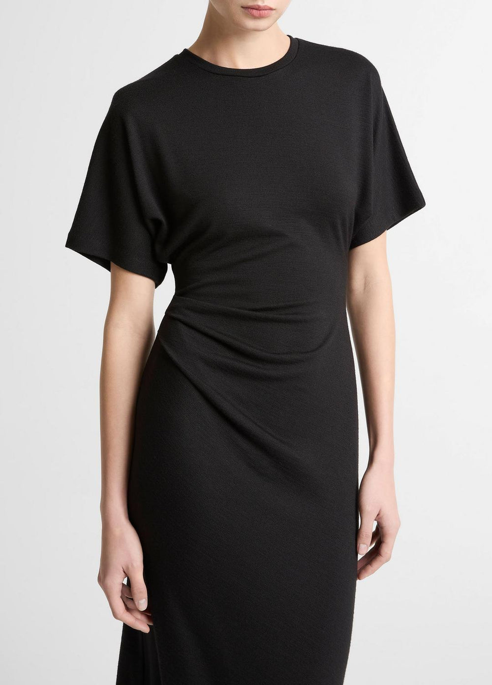 Ruched-Side Matte Jersey Short-Sleeve Dress in Dresses | Vince outlet