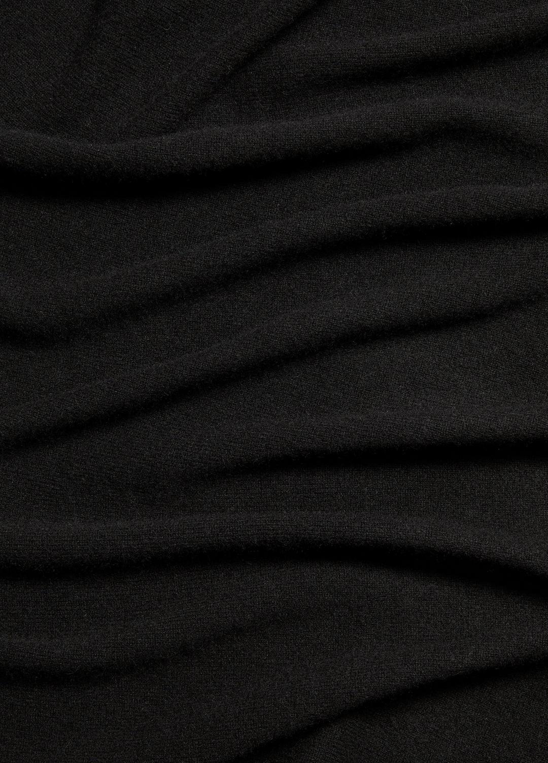 Plush Cashmere Blanket Wrap in Scarves & Hats | Vince US