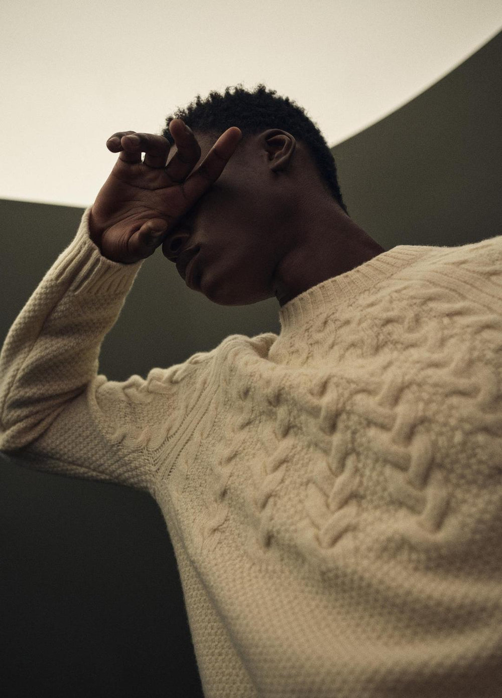 Airspun Merino Wool Cable-Yoke Sweater in Crew Neck | Vince US