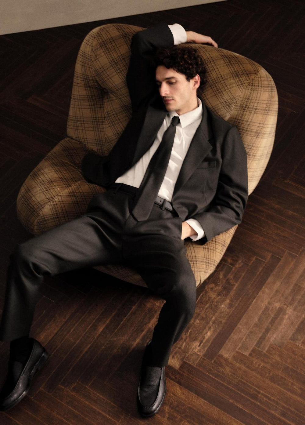 Owen Athletic Wool Suiting Pant in Trousers | Vince Online
