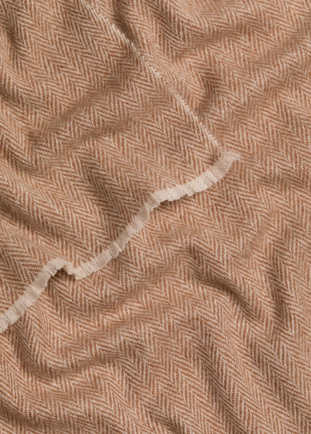 Herringbone Cashmere Scarf in Scarves & Hats | Vince outlet