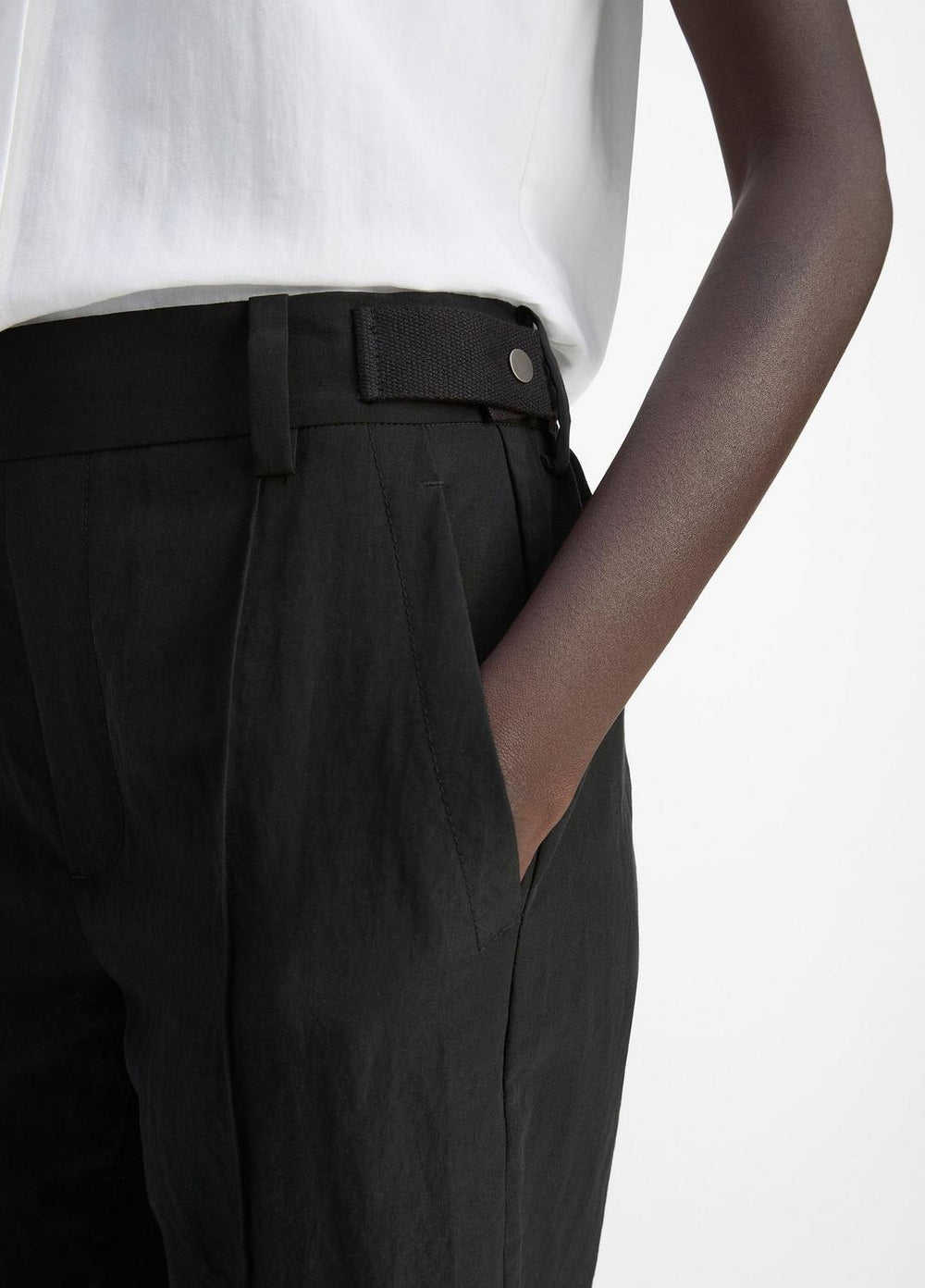 Utility Tab-Detail Pull-On Pant in Pants & Shorts | Vince near me