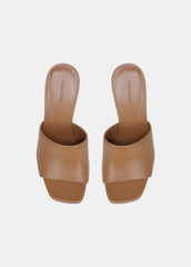 Pia Leather Wedge Sandal in Shoes | Vince outlet